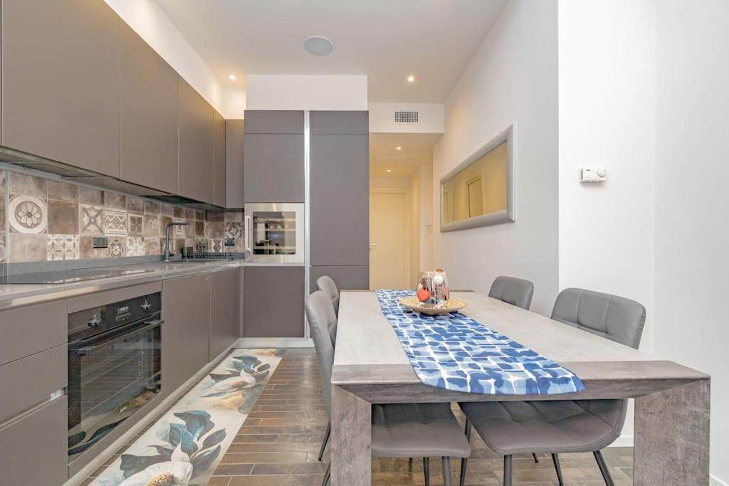 Lovely Home - Corso Como Μιλάνο Εξωτερικό φωτογραφία